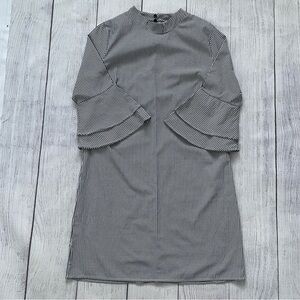 all:row Black and White Bell Sleeve Checkered Dress Size Medium